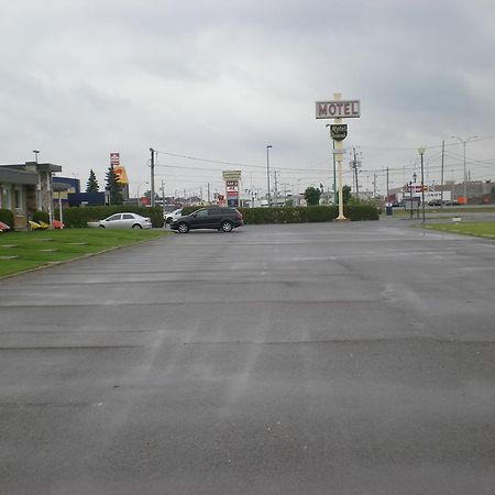 Motel Vaudreuil Exteriér fotografie