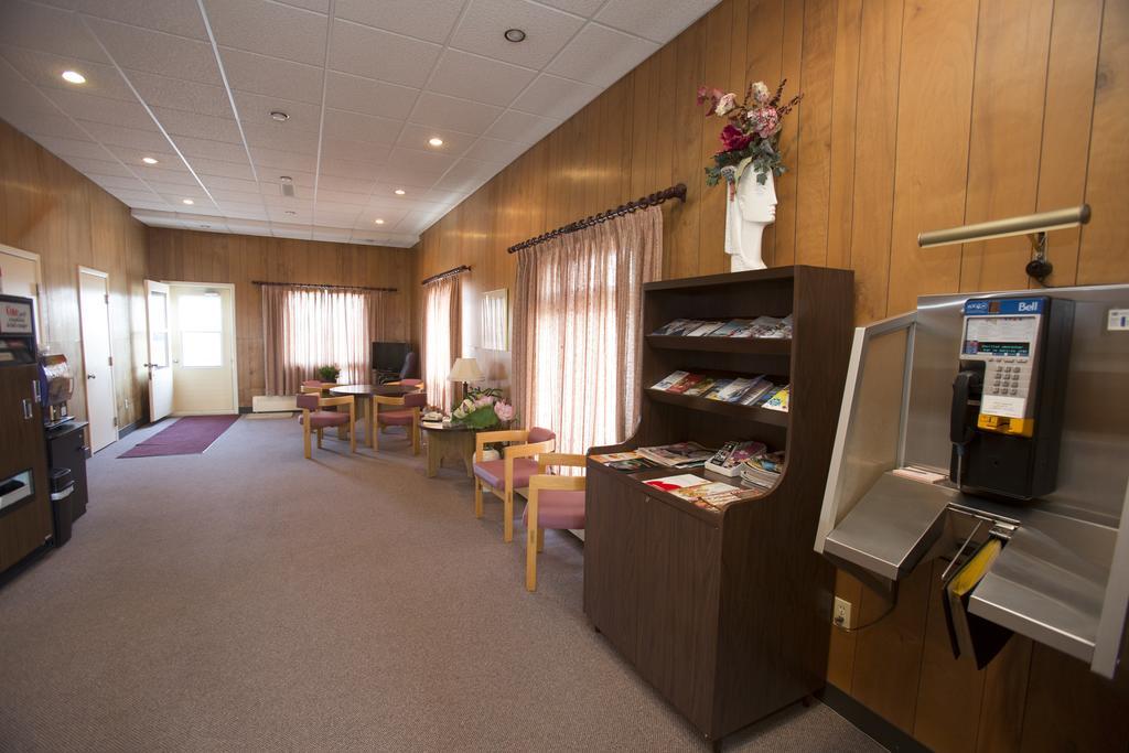 Motel Vaudreuil Exteriér fotografie